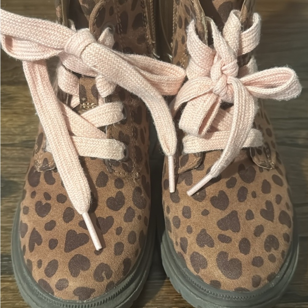 Cat and Jack Leopard Print Kids Boots with Pink Laces